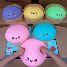 LARGE DUMPLING SQUISHY TOY