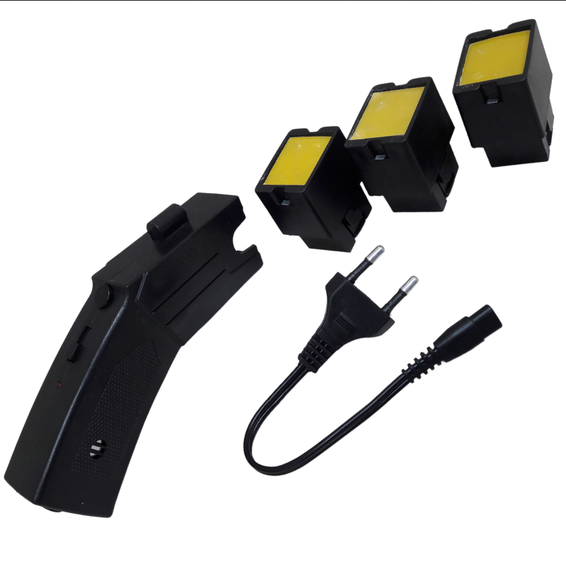 POLICE GRADE TASER W/ 3 CARTS GIFT BOX (1CT)